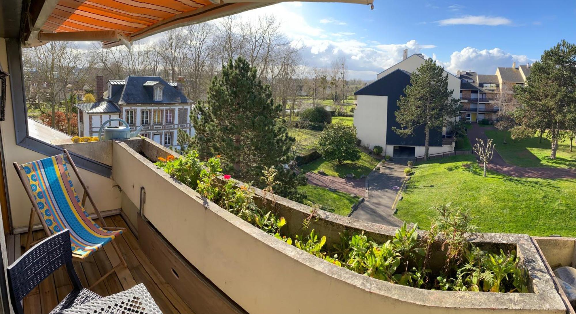Residence Le Sporting Кабур Екстериор снимка